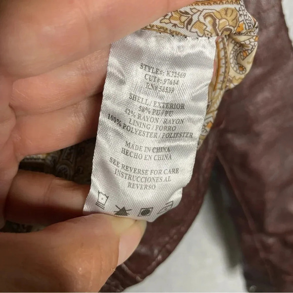 Kut from the Kloth Dean Vegan Faux Leather Moto Jacket - Picture 7 of 8